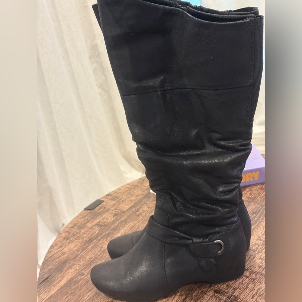 BareTraps Black Over the Knee Boots with Slouchy‎ Design